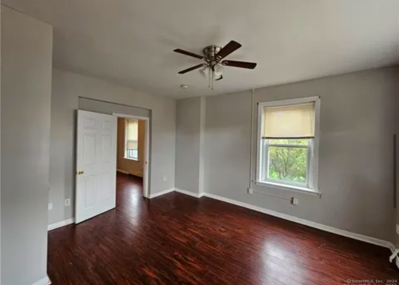 Rental Property at E Main Street, Bridgeport, Connecticut - Bedrooms: 3 
Bathrooms: 1 
Rooms: 6  - $2,200 MO.