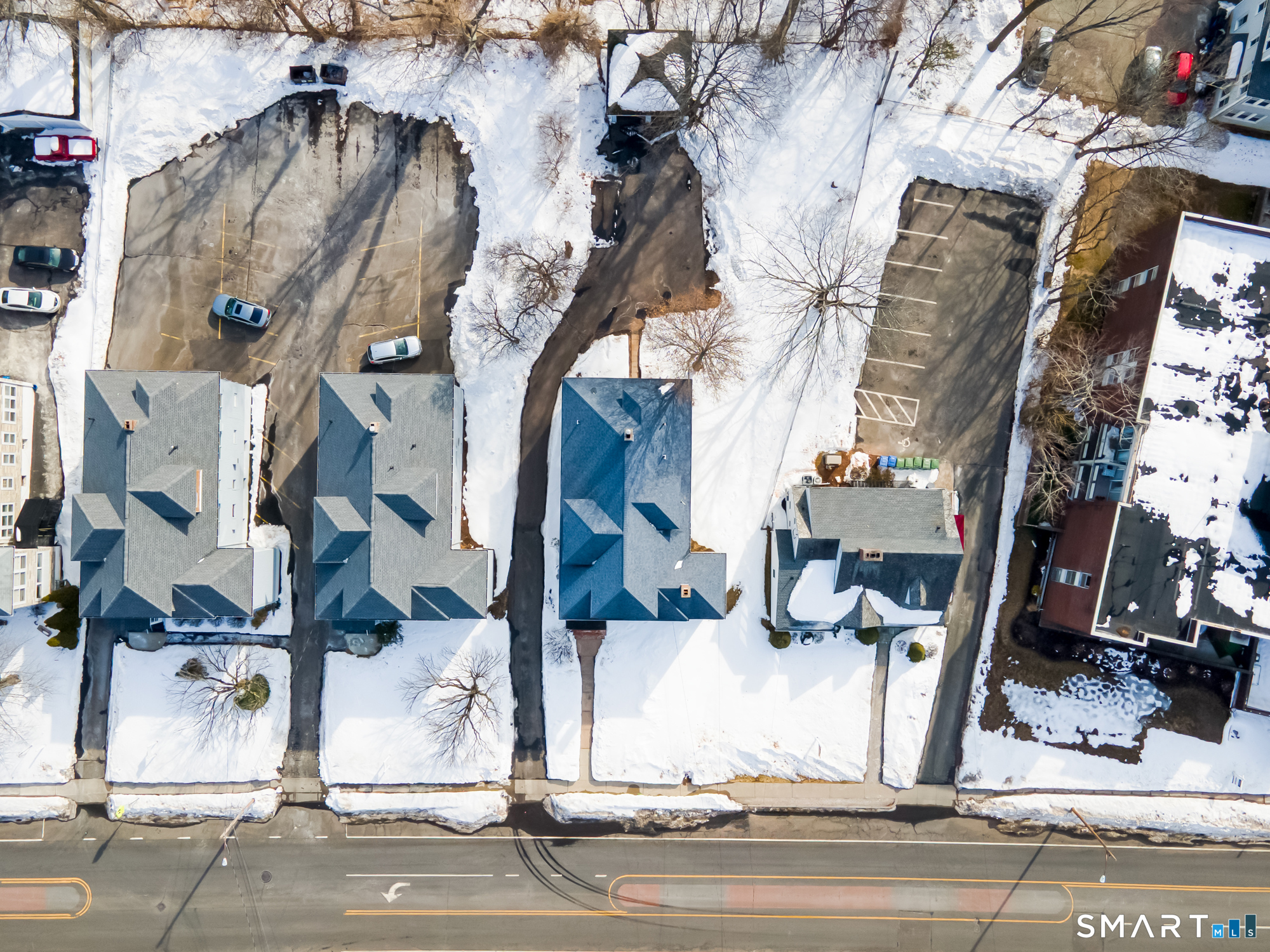 781 Farmington Avenue