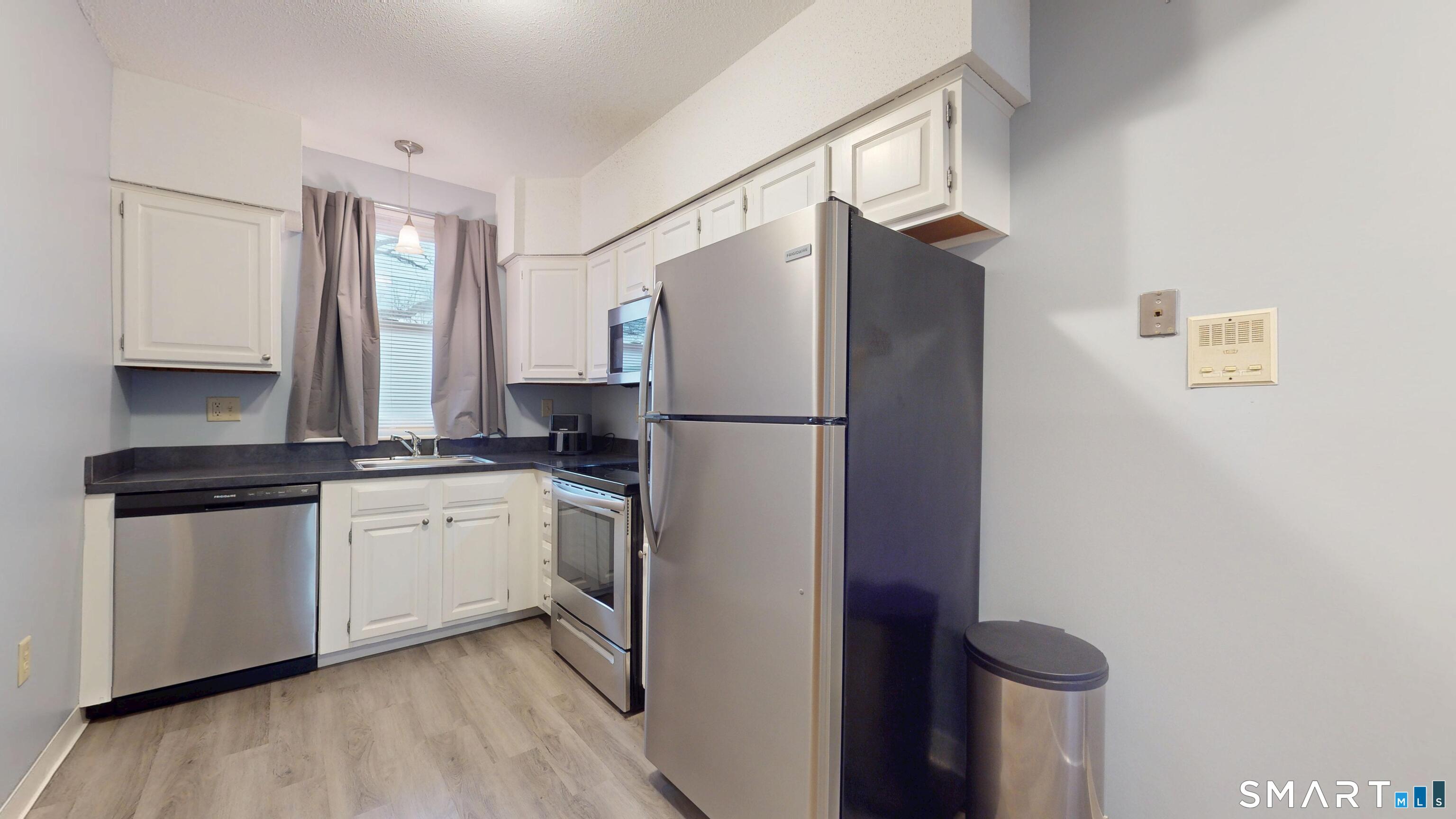 45 Willard Street 3ER