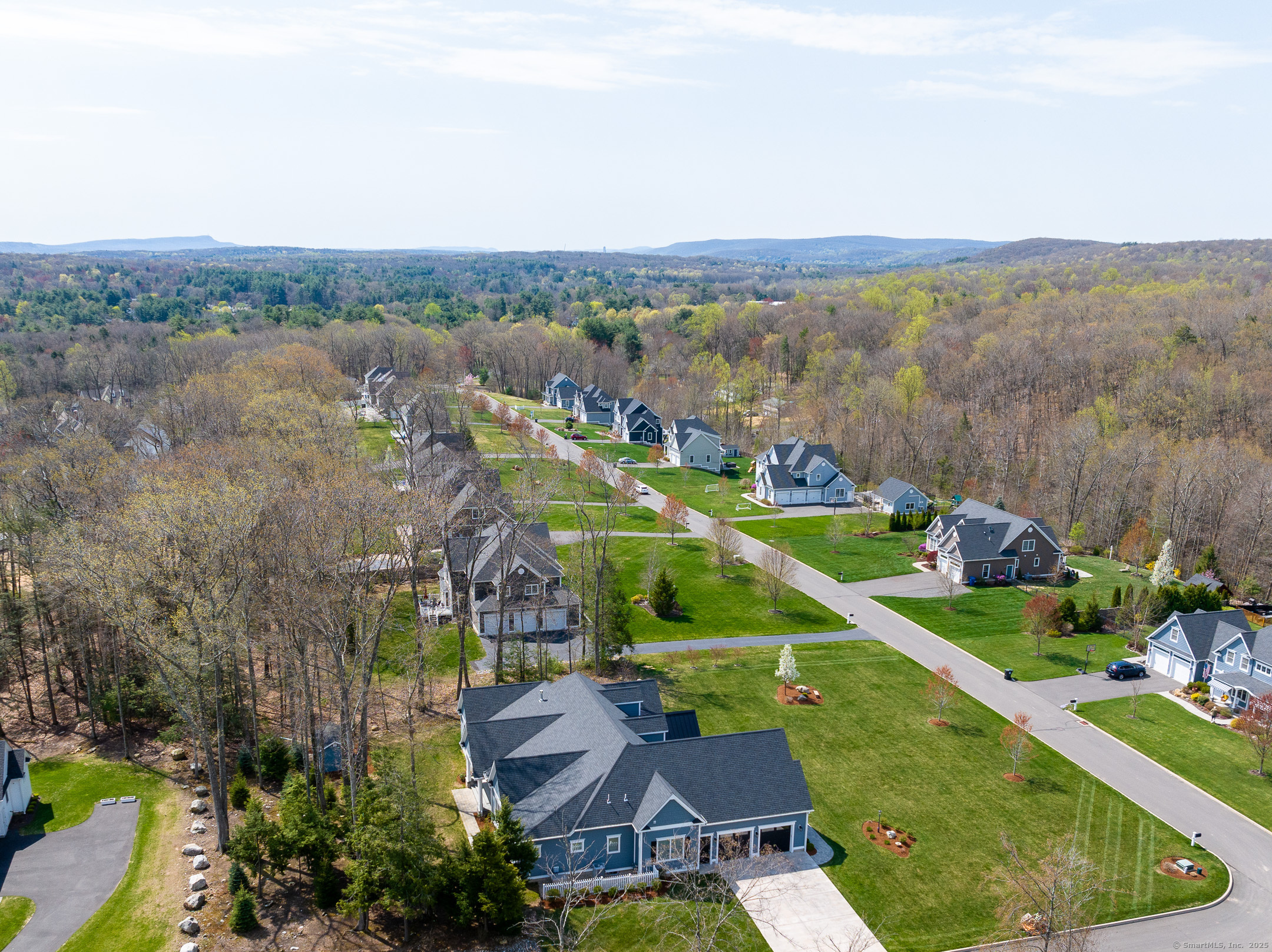 86 Alpine Drive, Farmington, Connecticut image 38