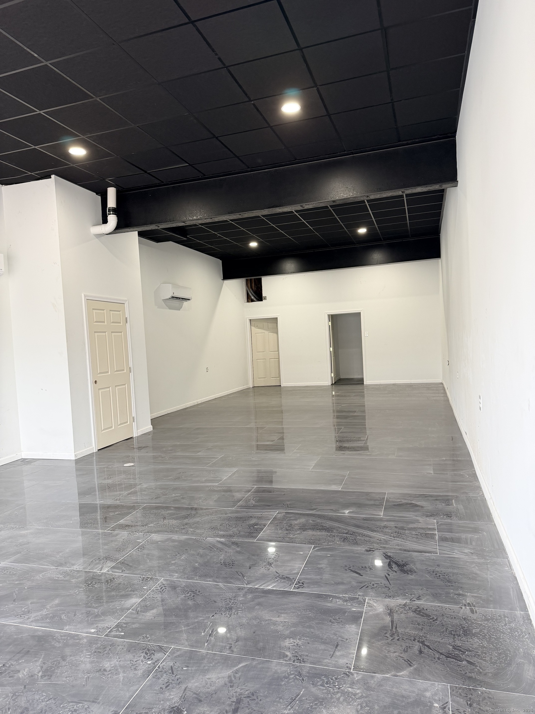 New Haven, Connecticut 06515, United States, ,Residential,Coming Soon,252563