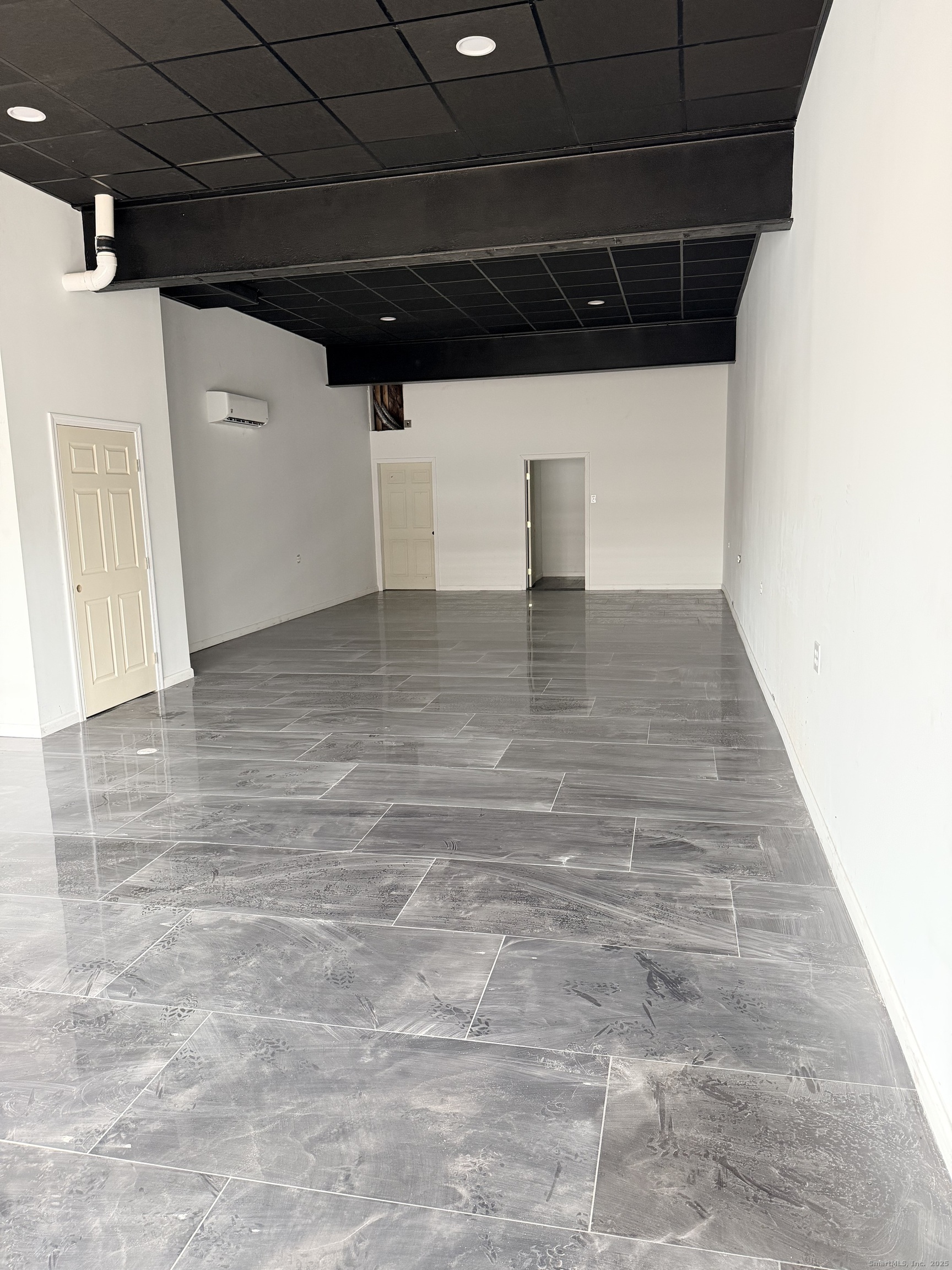 New Haven, Connecticut 06515, United States, ,Residential,Coming Soon,252563