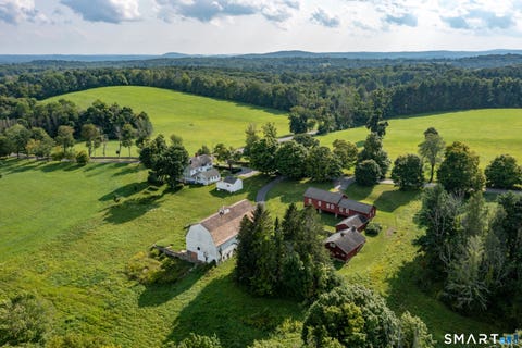 Photo of 162 Hutchinson Parkway, Litchfield, CT 06759 (MLS # 24199990)