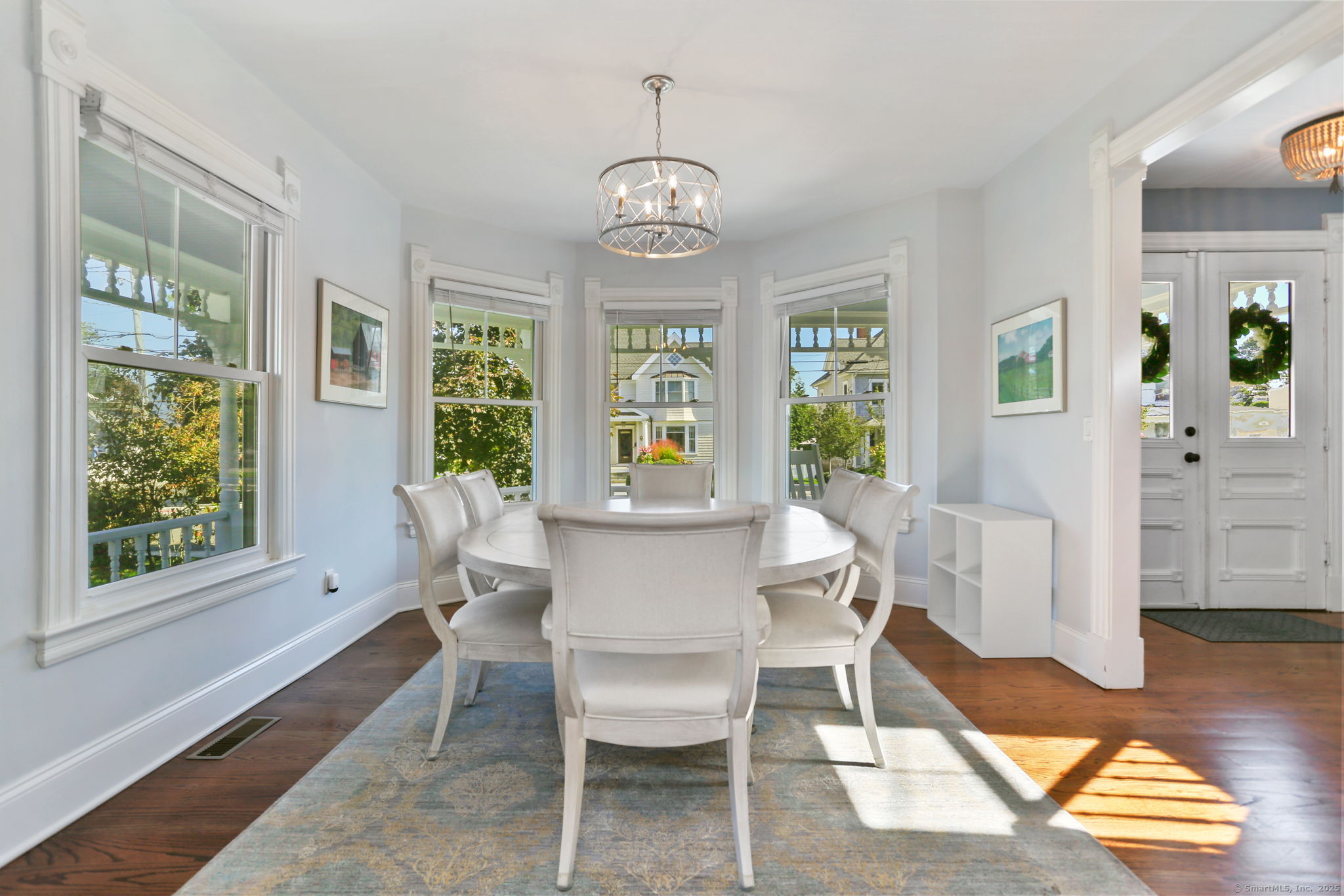 54 Cove Avenue