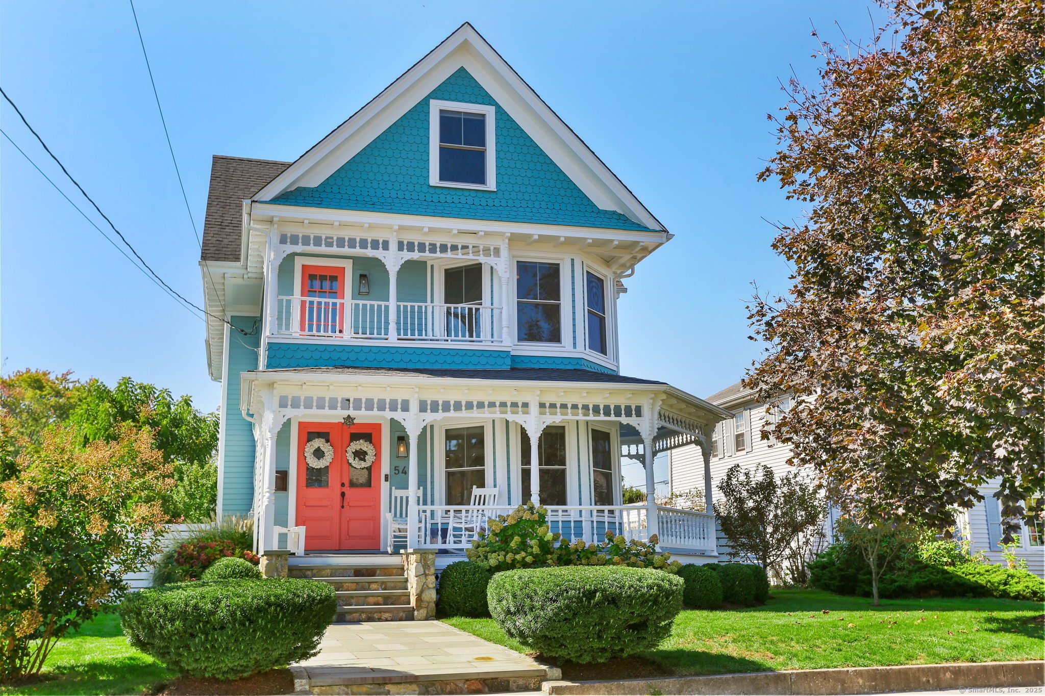 54 Cove Avenue