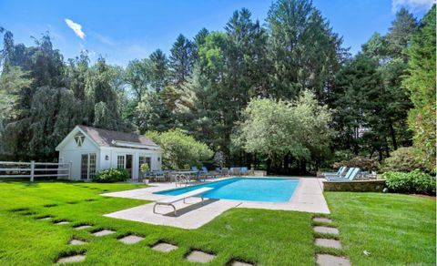 A home in New Canaan