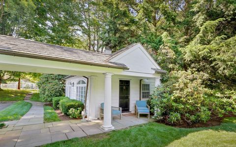 A home in New Canaan