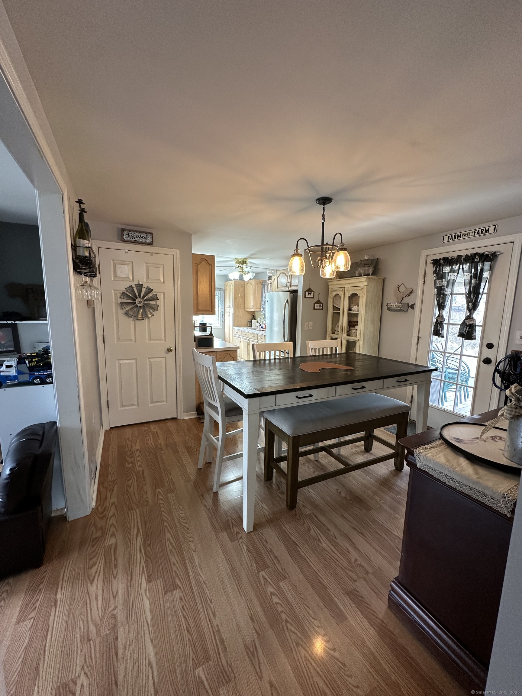 90 Homecrest Drive, Berlin, Connecticut image 7