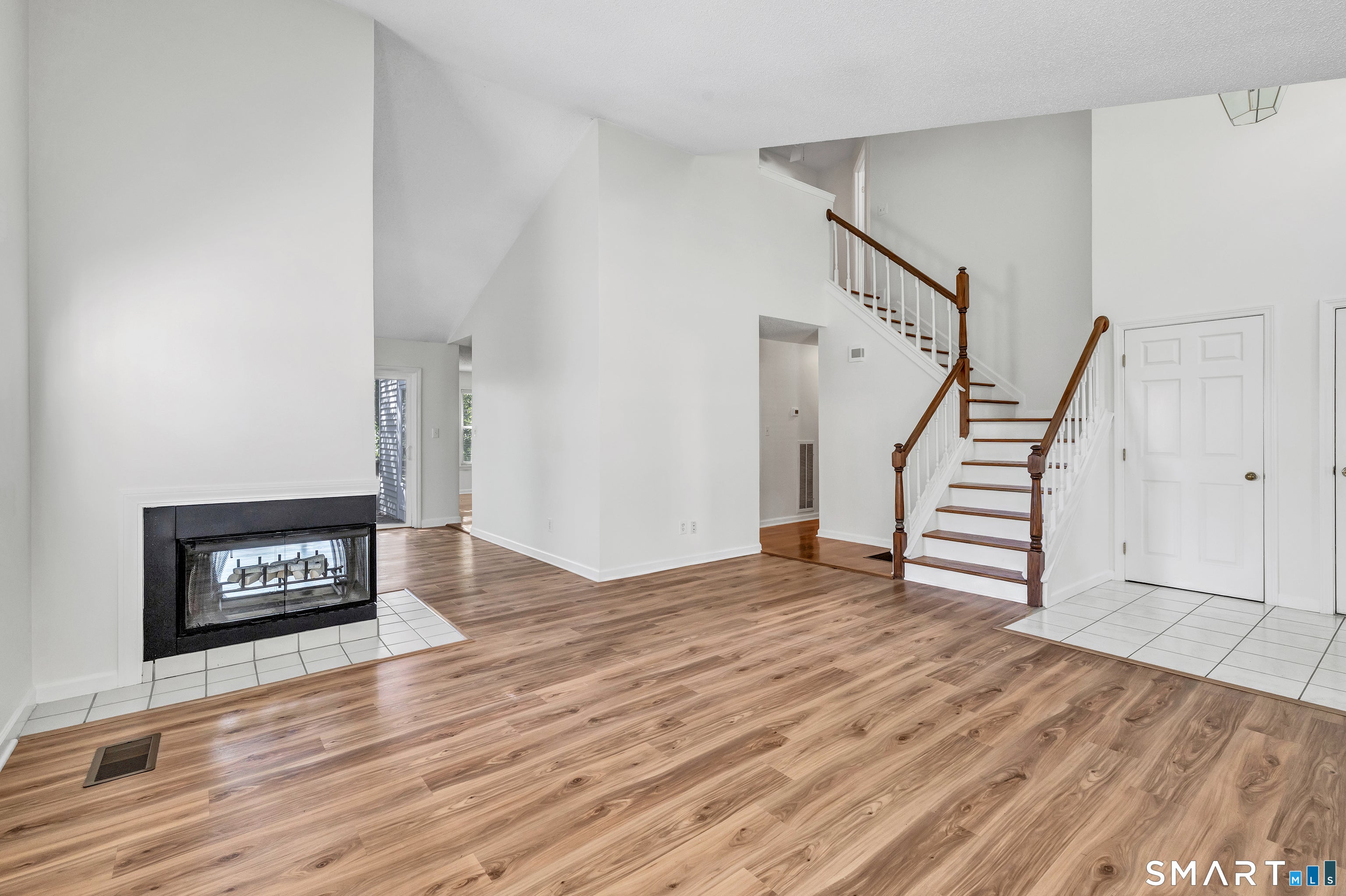 16 Rivendell Drive 16
