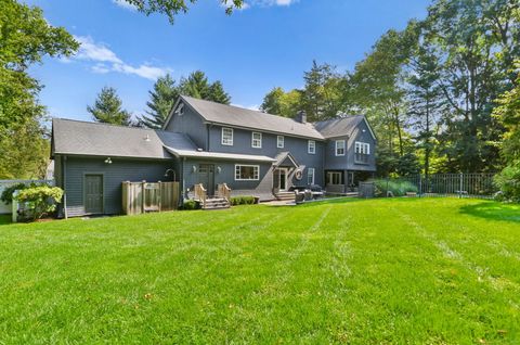 Tiny photo for 52 Putnam Road, New Canaan, CT 06840 (MLS # 24128223)