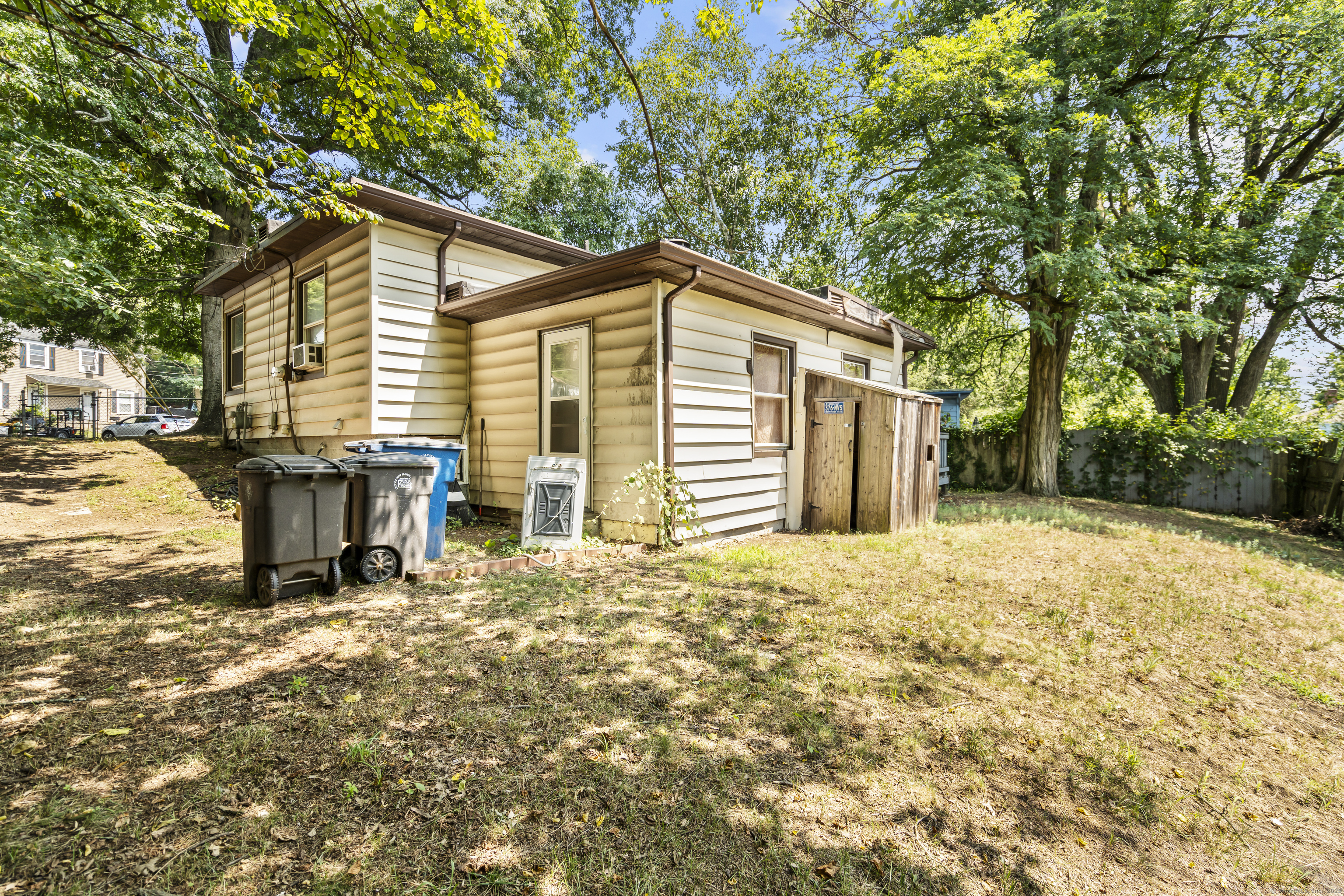 18 Hilltop Road
