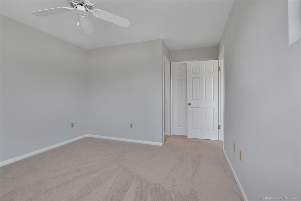 Rocky Hill, Connecticut 06067, United States, 2 Bedrooms Bedrooms, ,3 BathroomsBathrooms,Residential,Active,163817