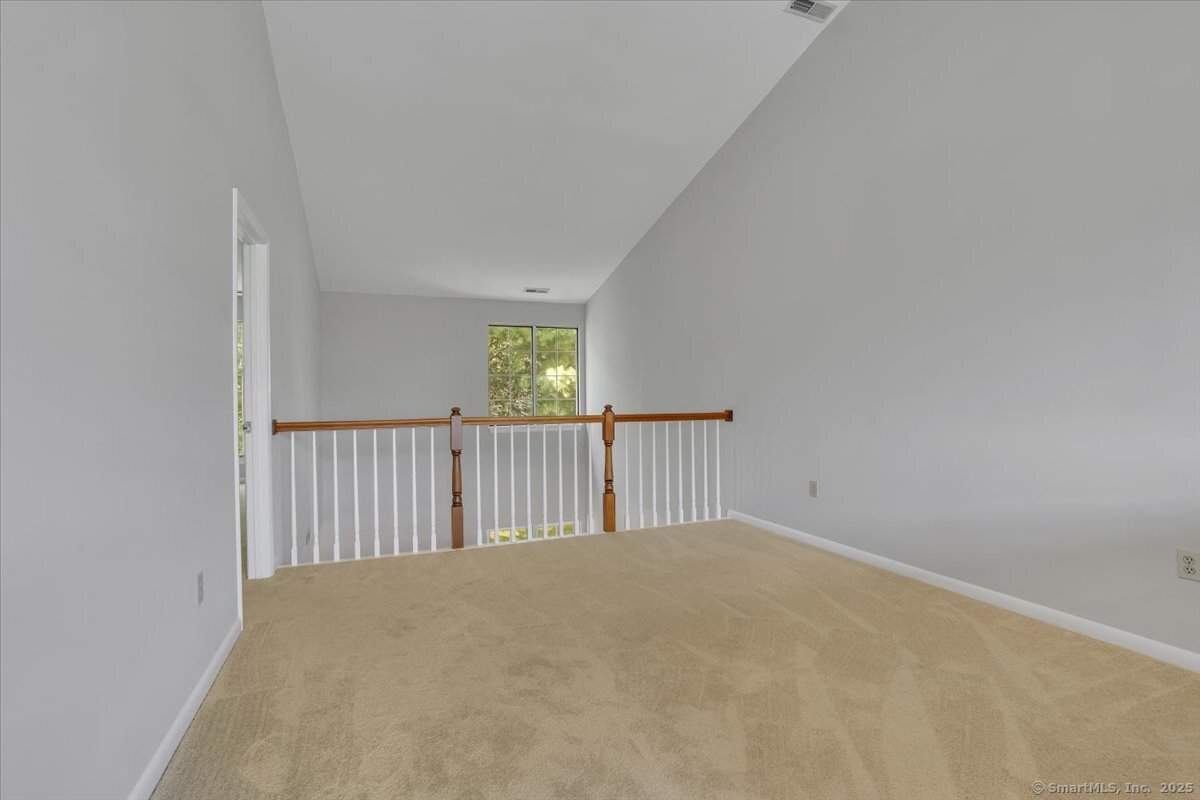 Rocky Hill, Connecticut 06067, United States, 2 Bedrooms Bedrooms, ,3 BathroomsBathrooms,Residential,Active,163817