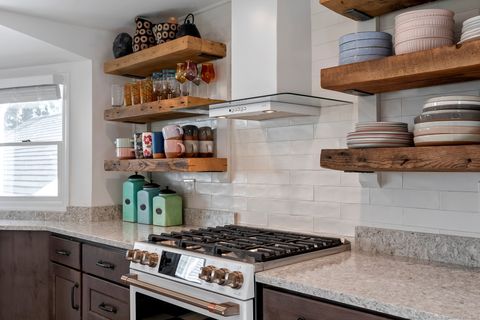 Tiny photo for 16 Parker Terrace, Essex, CT 06426 (MLS # 24155589)