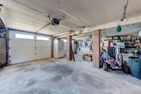 Tiny photo for 158 Newtown Street, Middletown, CT 06457 (MLS # 24134939)