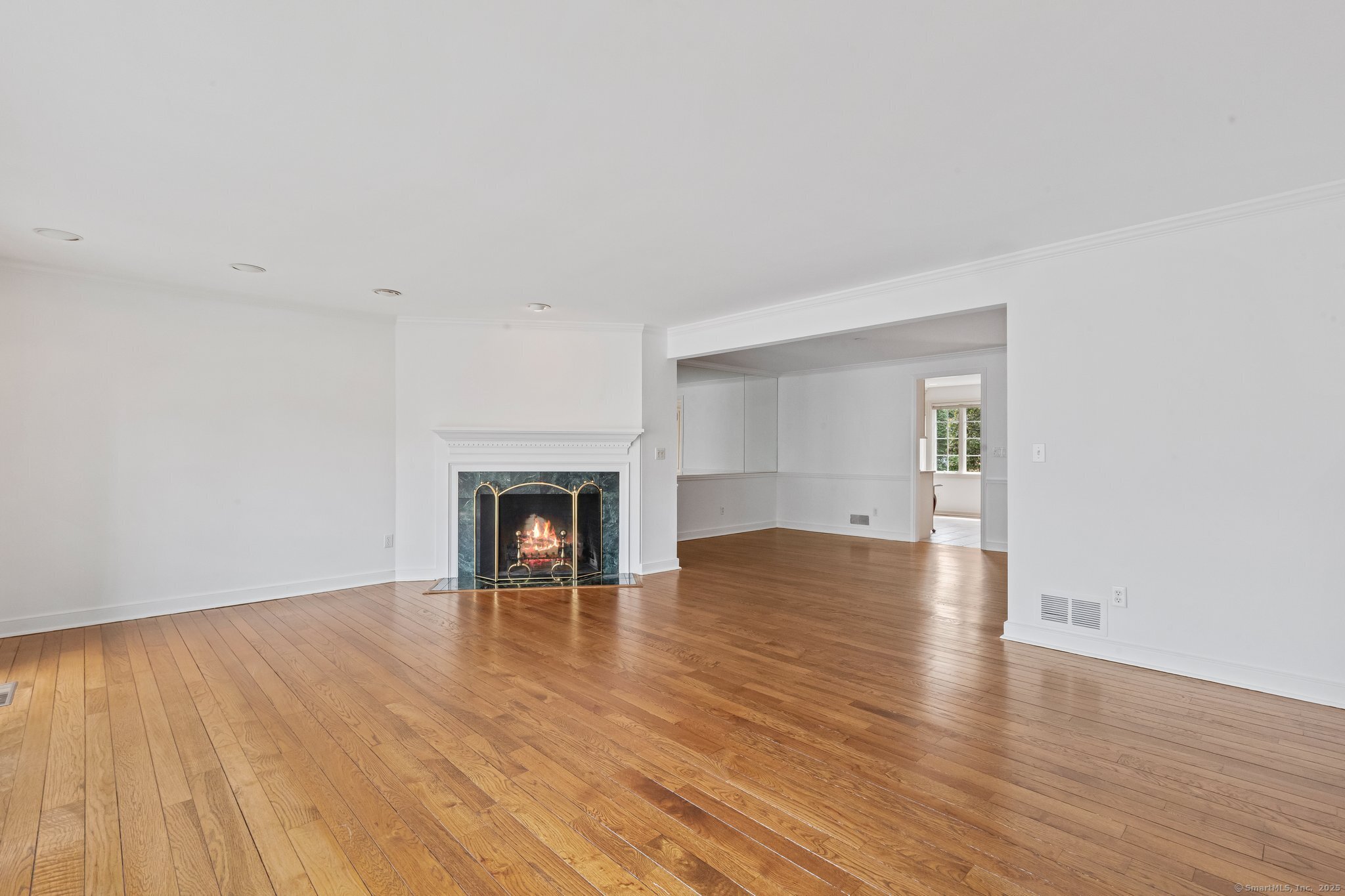 205 Main Street #APT 9, New Canaan, Connecticut image 14