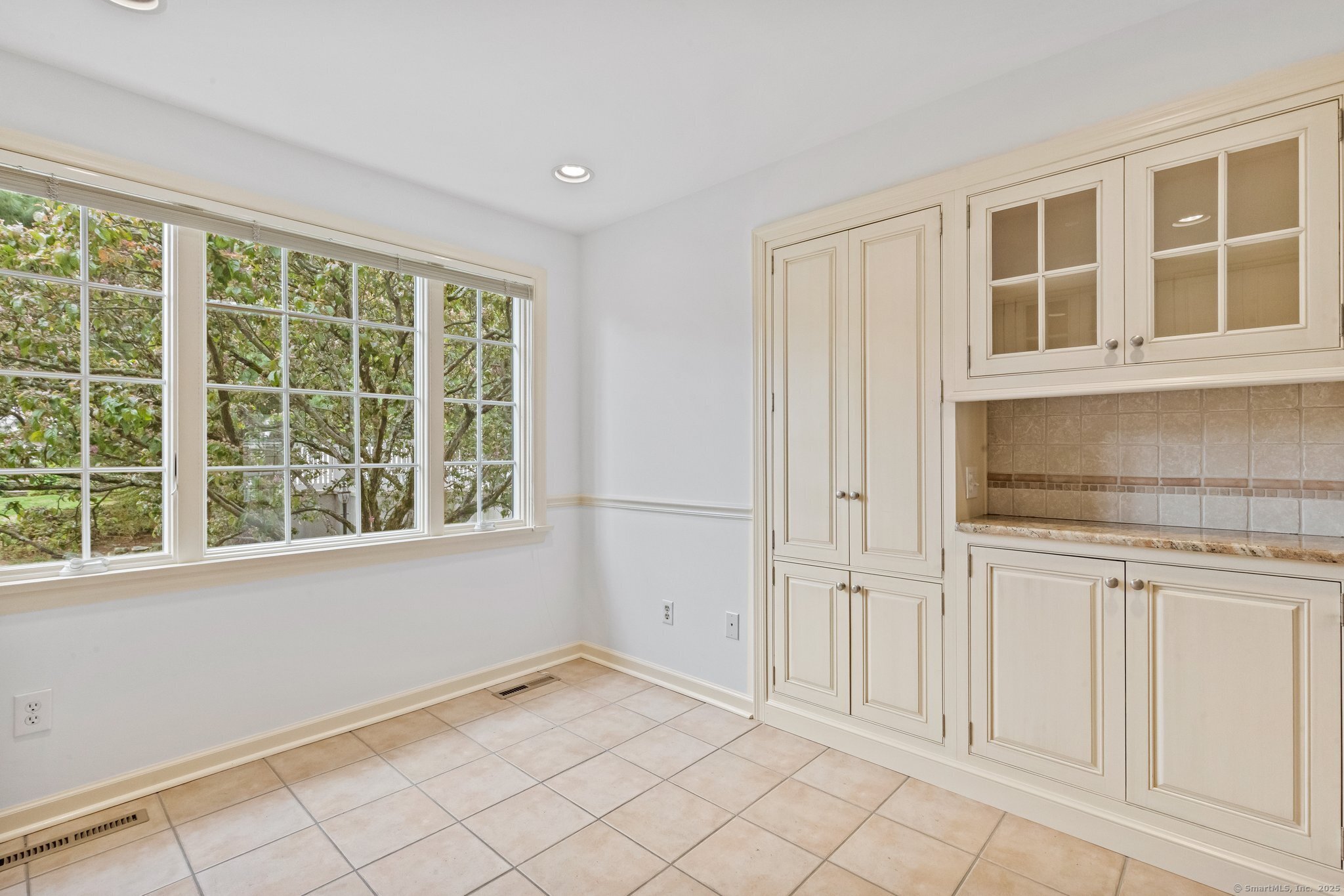 205 Main Street #APT 9, New Canaan, Connecticut image 7