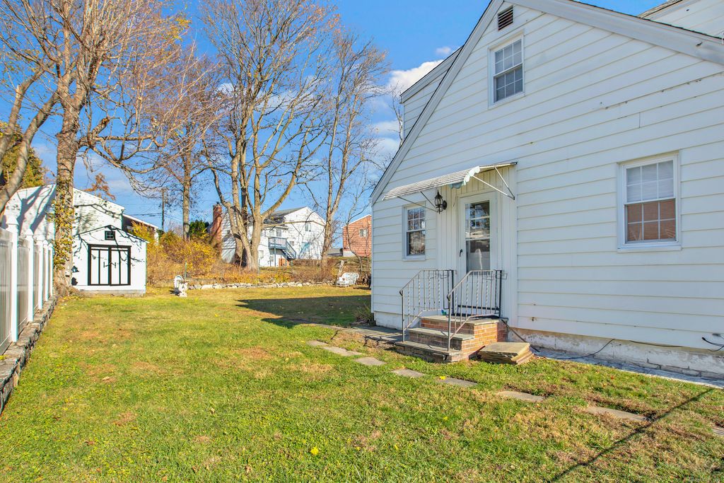 Photo of 28 Aquila Road, Stamford, CT 06902 (MLS # 24141322)