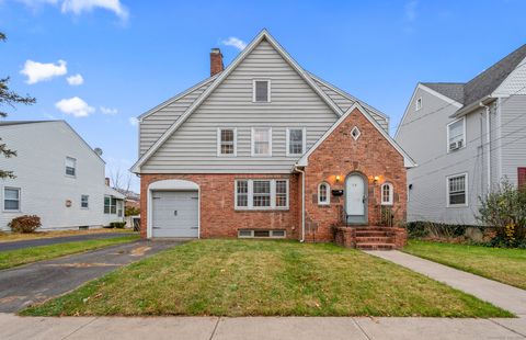 Photo of 50 Harwich Street, Hartford, CT 06114 (MLS # 24142530)