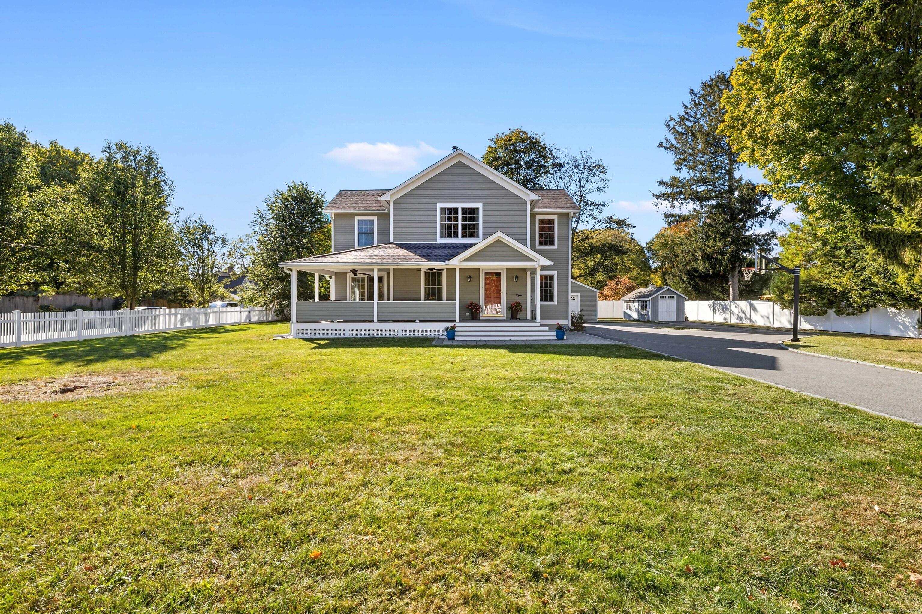 Old Saybrook, Connecticut 06475, United States, 3 Bedrooms Bedrooms, ,3 BathroomsBathrooms,Residential,Active,228941