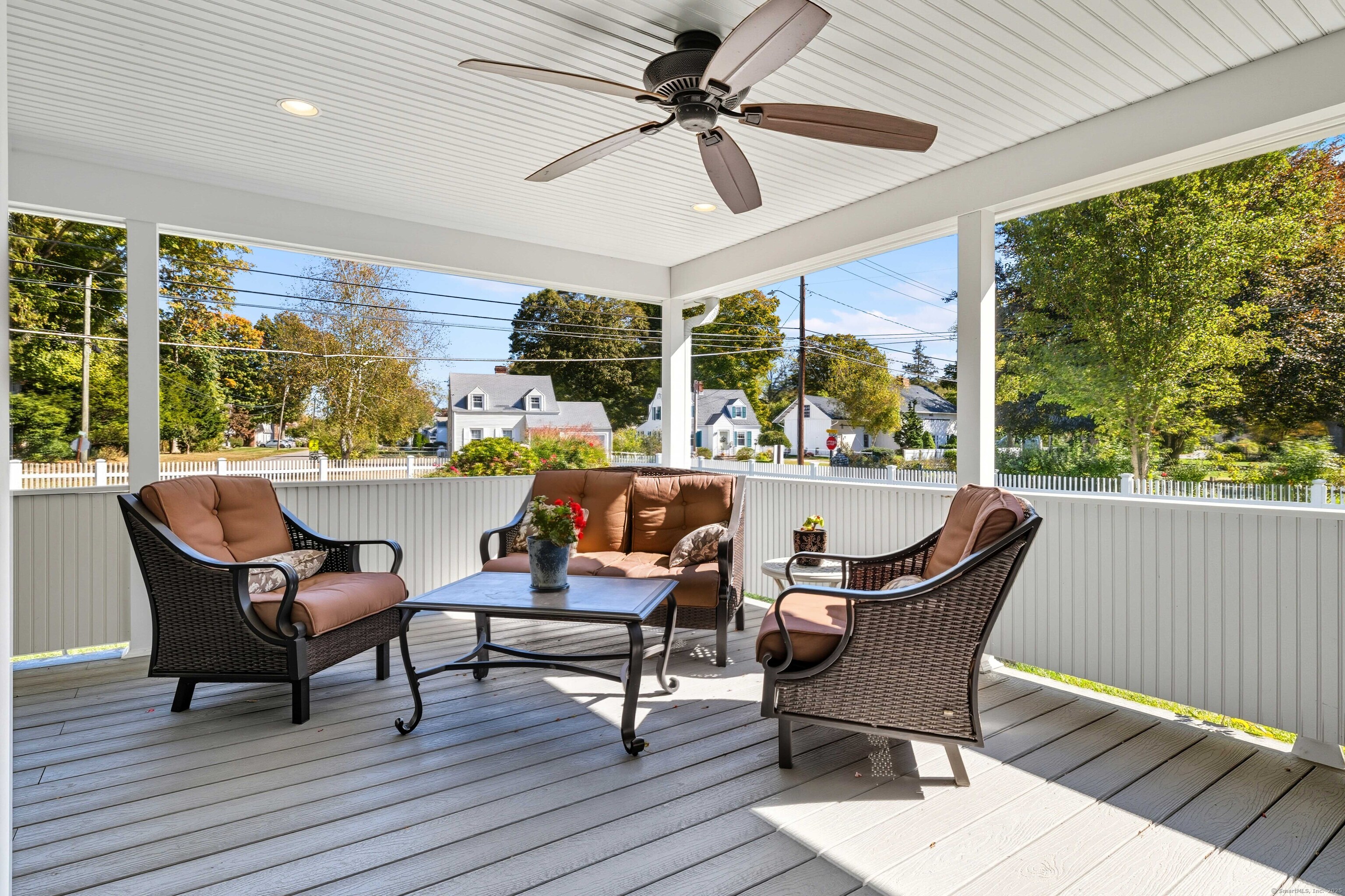 Old Saybrook, Connecticut 06475, United States, 3 Bedrooms Bedrooms, ,3 BathroomsBathrooms,Residential,Active,228941