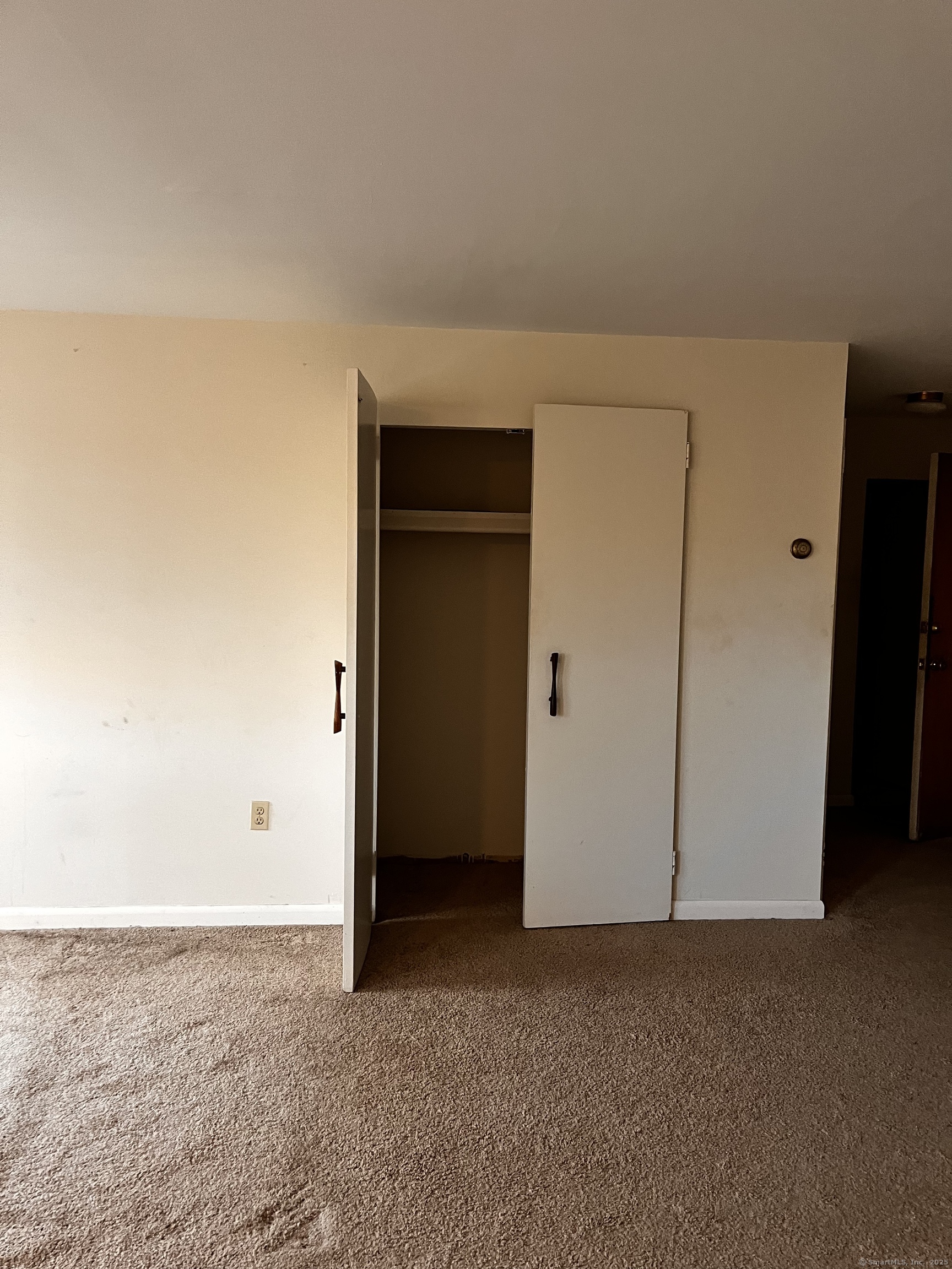 40 Owen Street APT B5