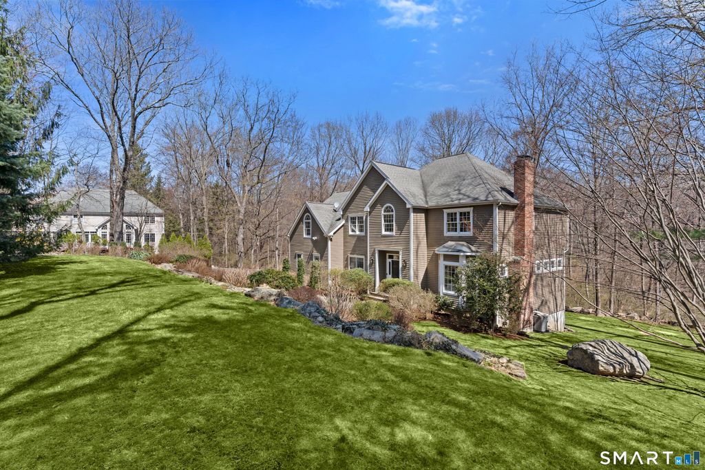 Photo of 350 Chestnut Hill Road, Norwalk, CT 06851 (MLS # 24161100)