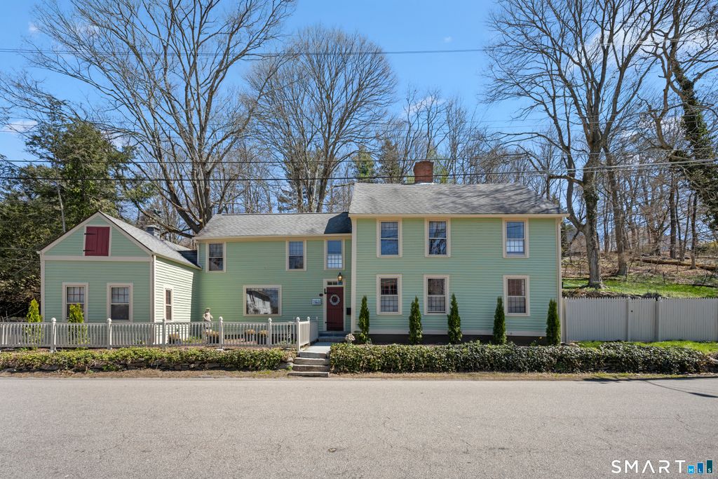 Photo of 371 Washington Street, Norwich, CT 06360 (MLS # 24166625)