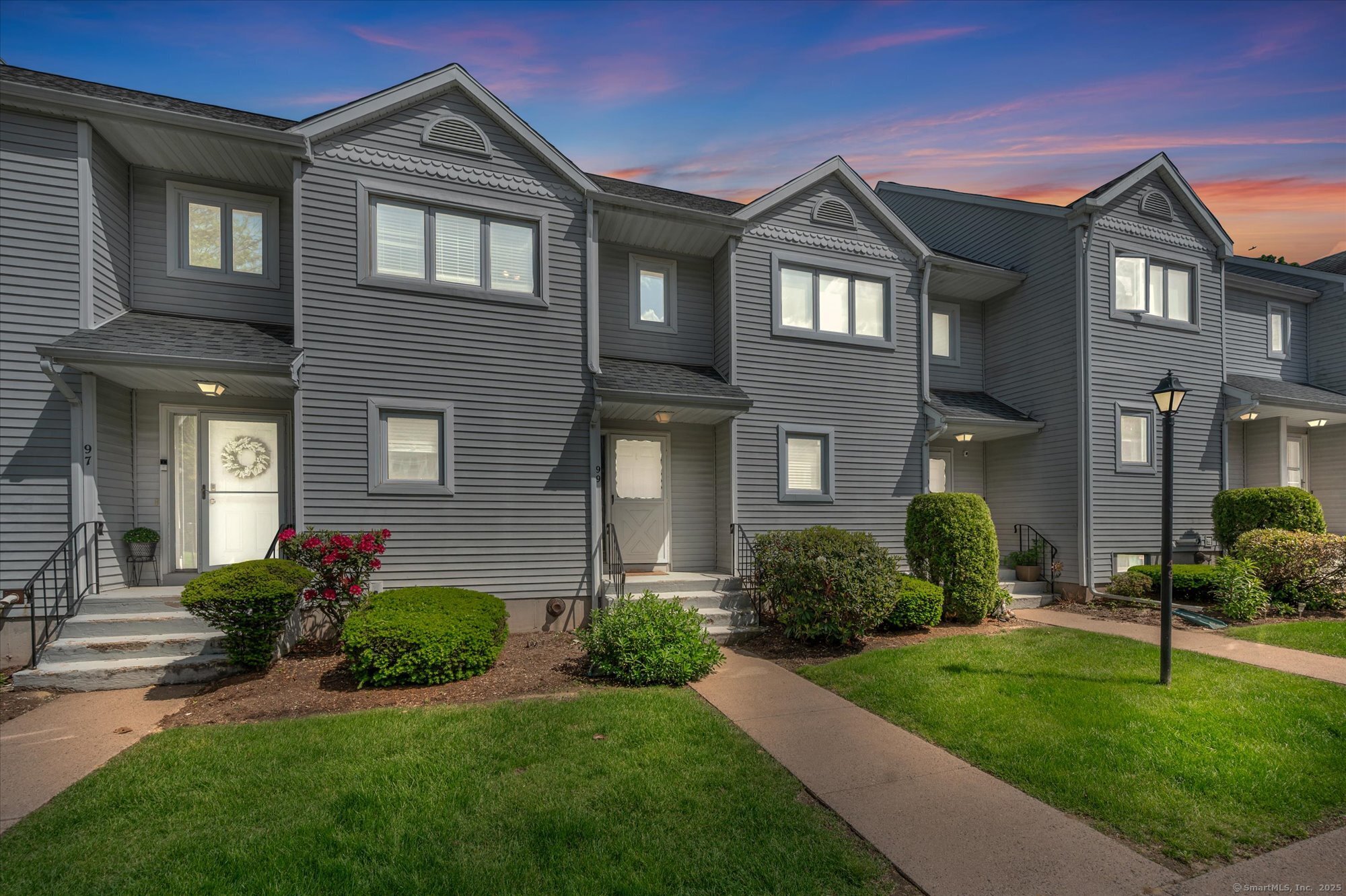 99 Oak Ridge Drive #99, Windsor Locks, Connecticut image 1