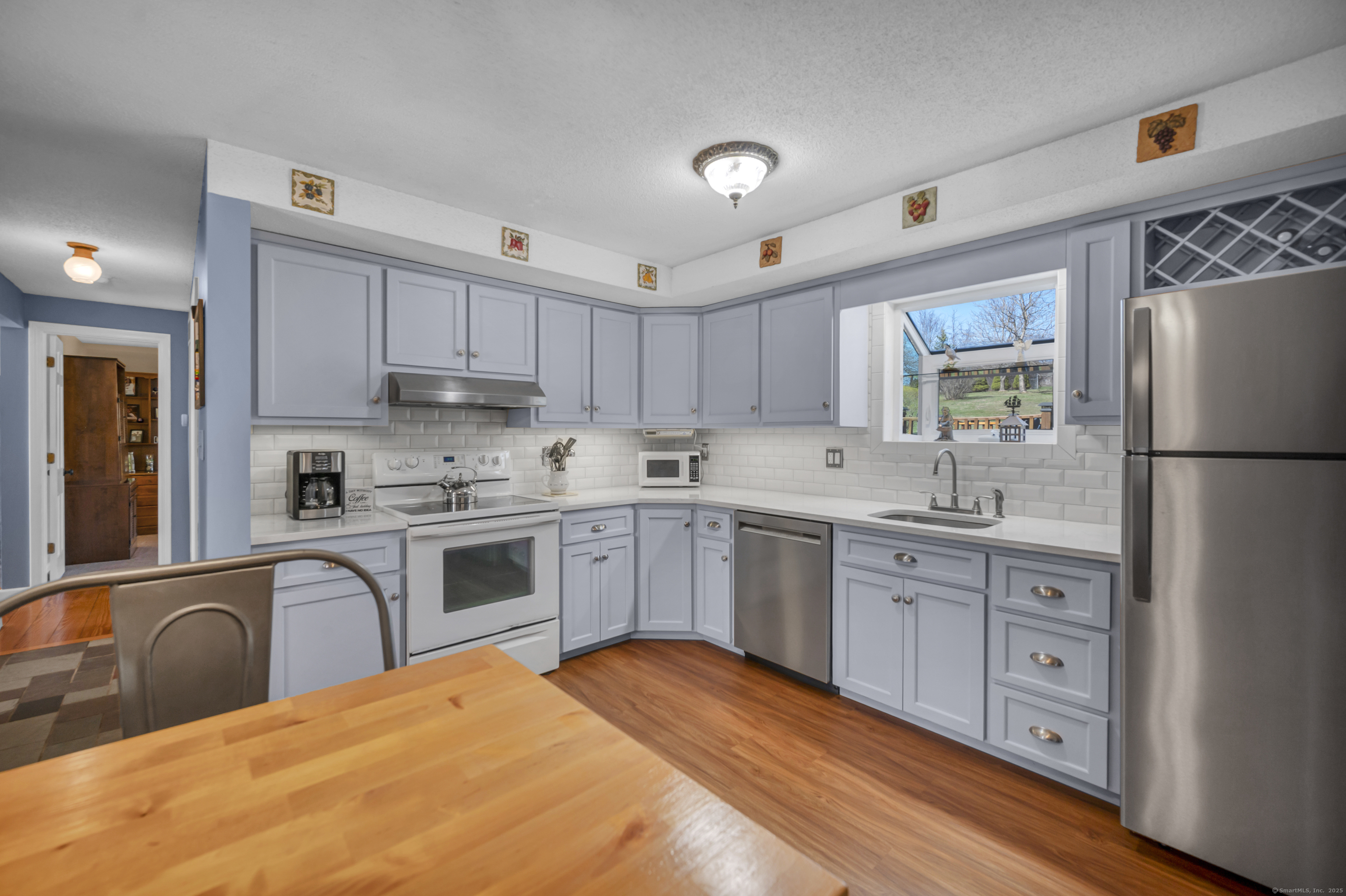 8 Wisk Key Wind Road, Wallingford, Connecticut image 9