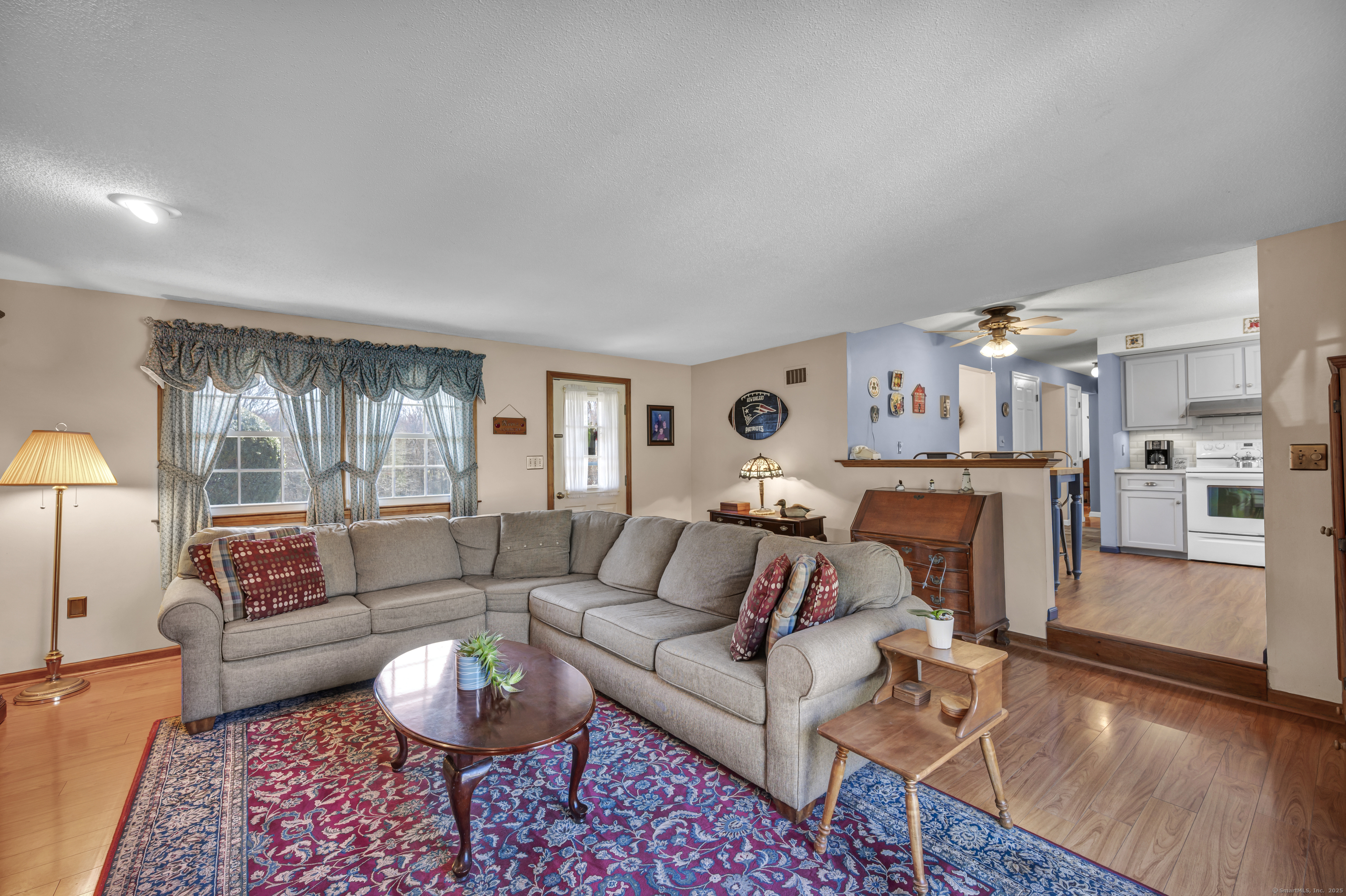 8 Wisk Key Wind Road, Wallingford, Connecticut image 15