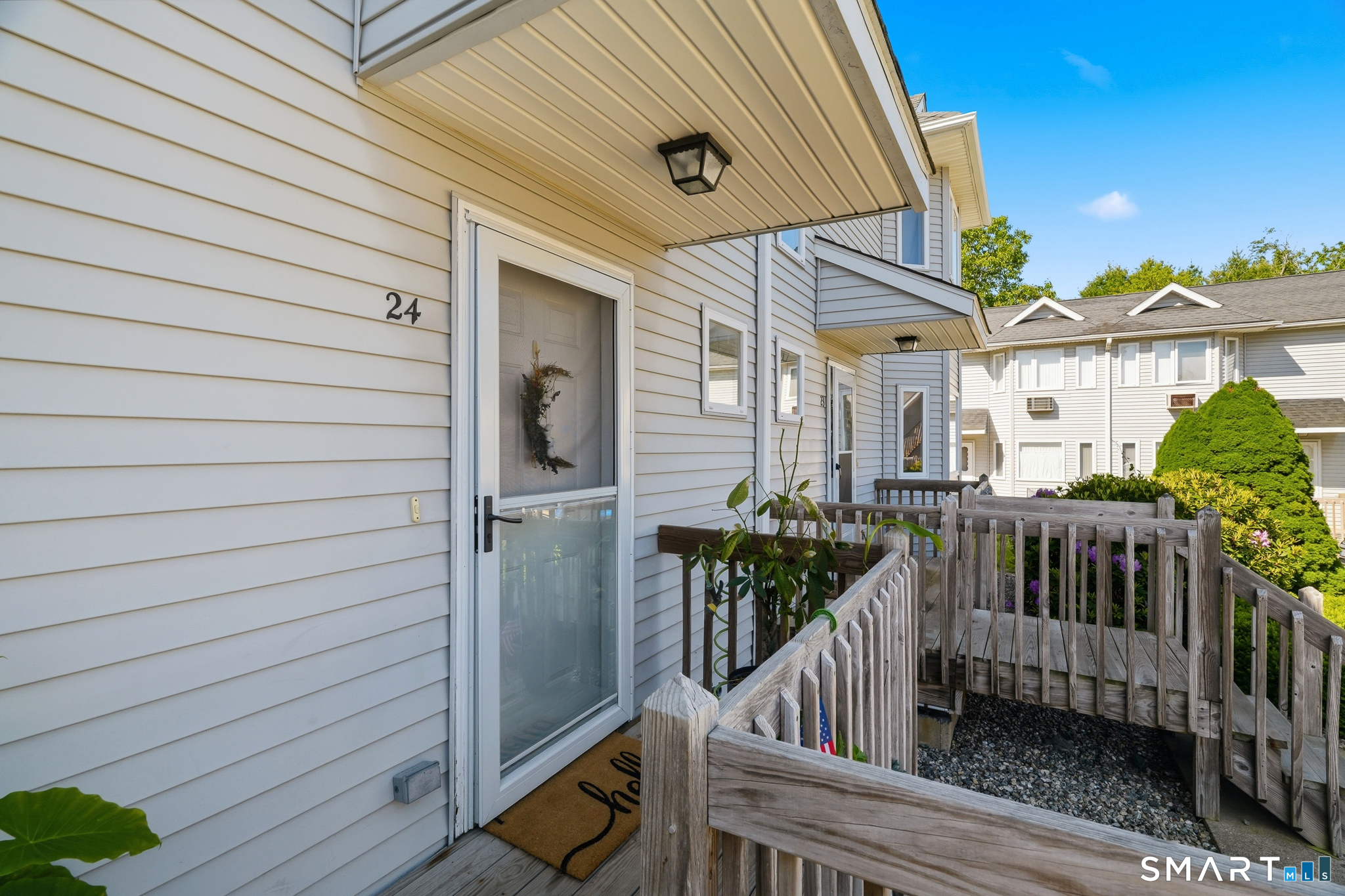 42 Anthony Street 24