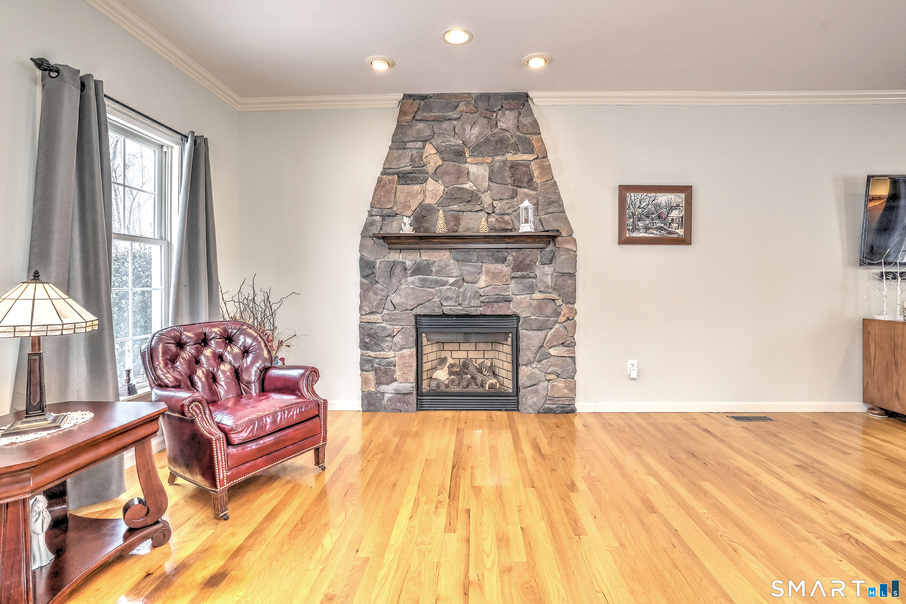 39 Fawn Meadow Drive