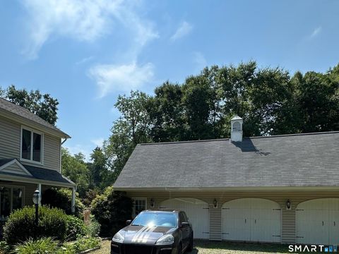 11 Orchard Hill Road Newtown CT 06470