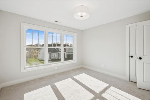 Tiny photo for 41 Applegate Lane #41, Canton, CT 06019 (MLS # 24137921)