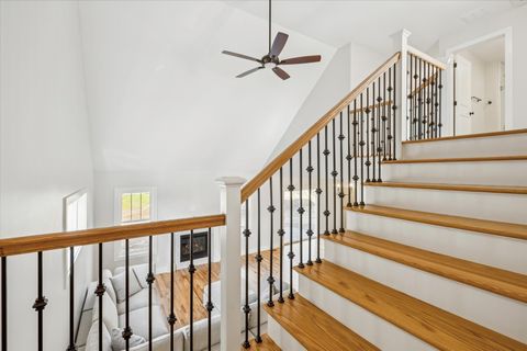 Tiny photo for 41 Applegate Lane #41, Canton, CT 06019 (MLS # 24137921)