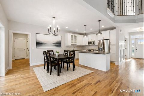 Tiny photo for 41 Applegate Lane #41, Canton, CT 06019 (MLS # 24137921)