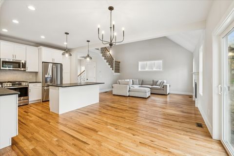 Tiny photo for 41 Applegate Lane #41, Canton, CT 06019 (MLS # 24137921)