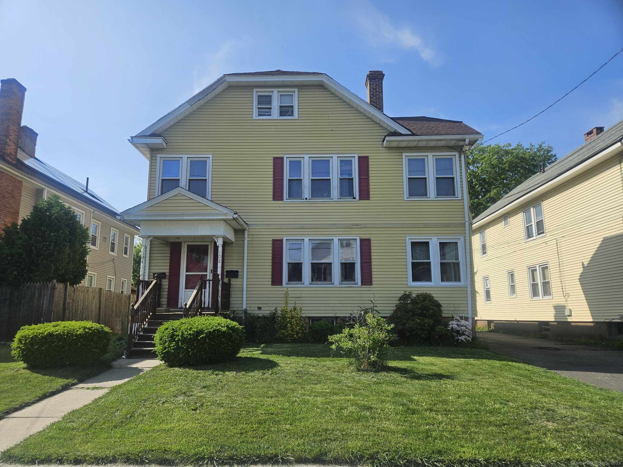 102 Mapleton Street