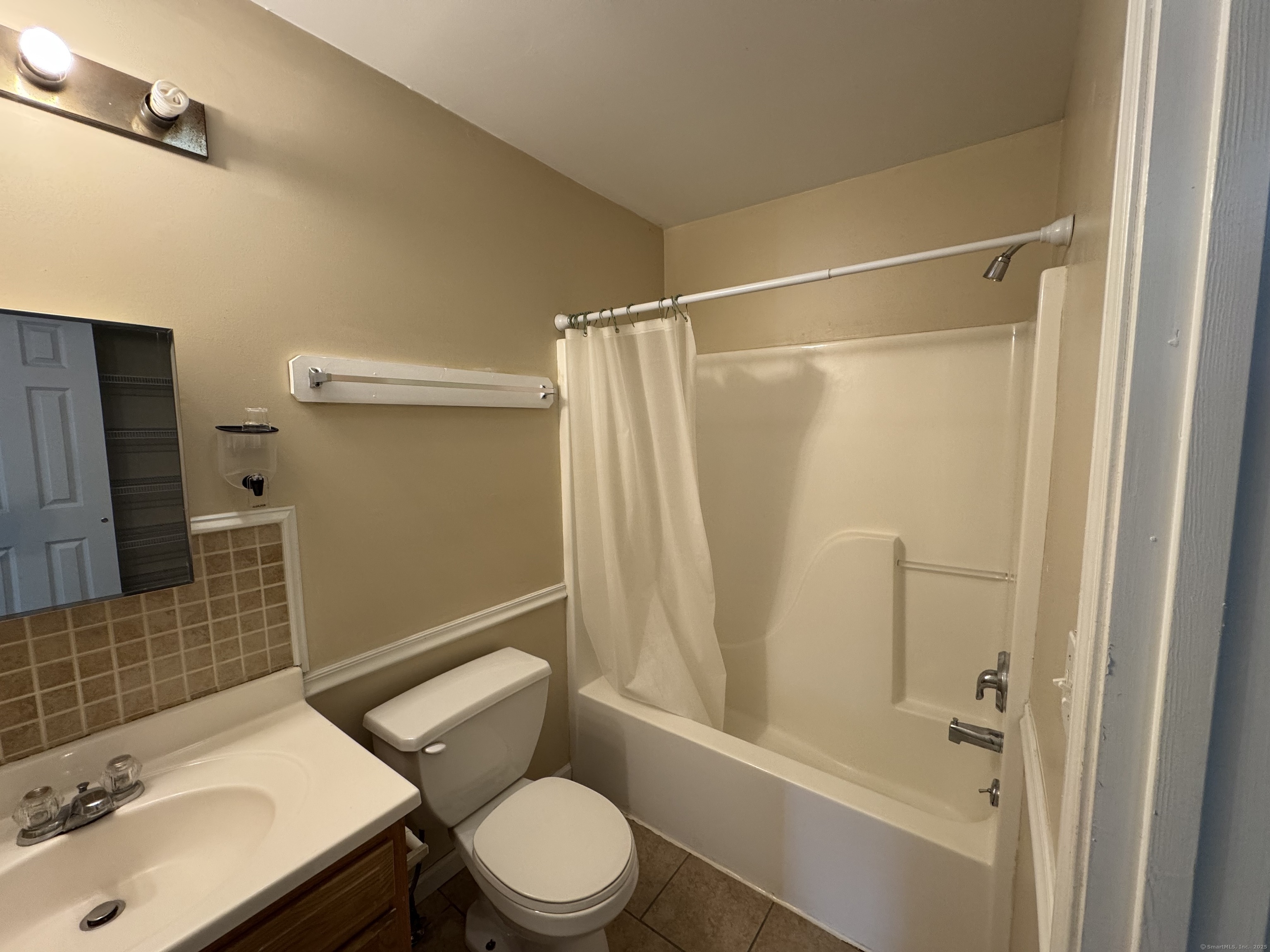 170 Stonefield Drive #29, Waterbury, Connecticut image 31
