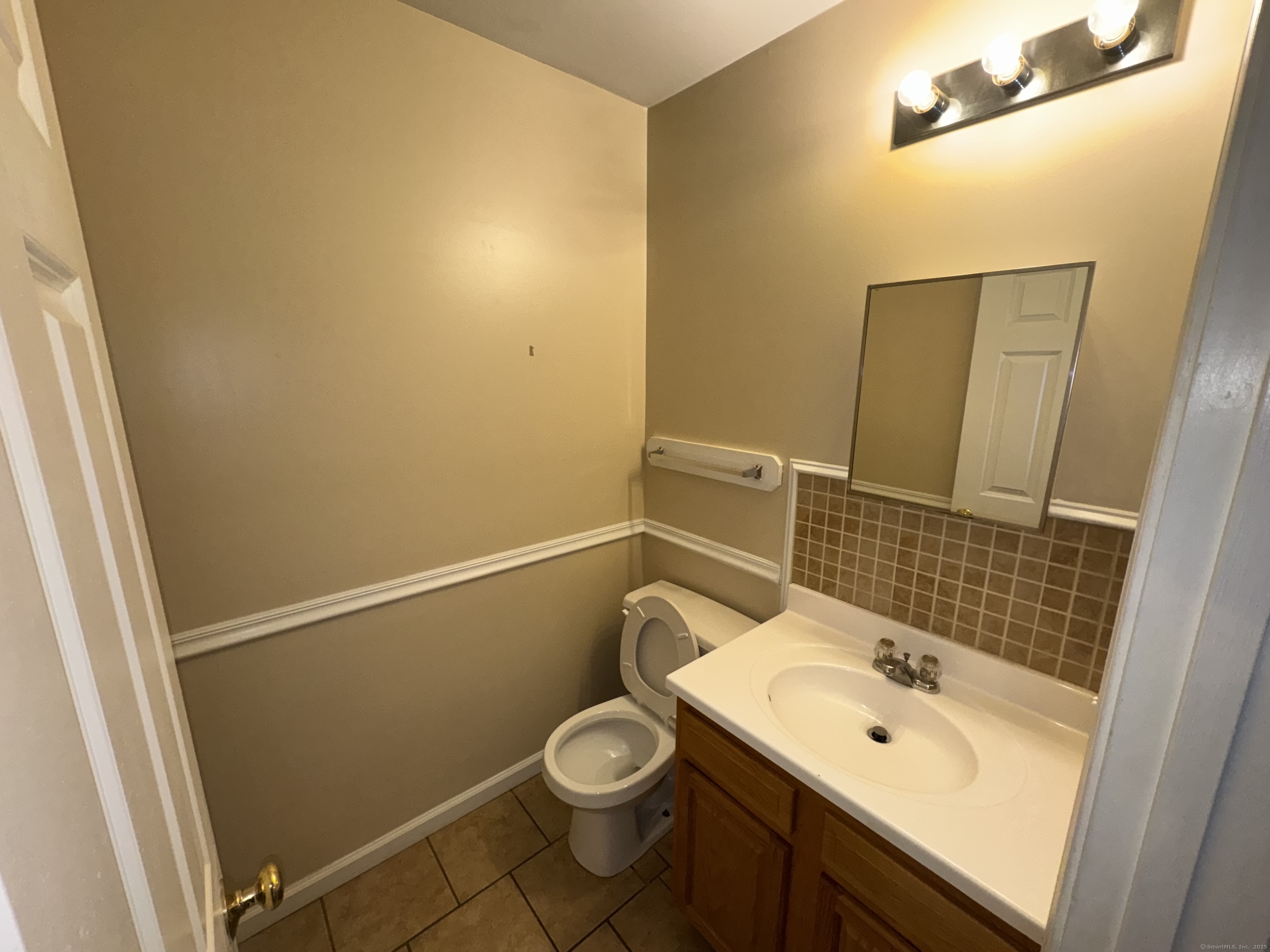 170 Stonefield Drive #29, Waterbury, Connecticut image 22