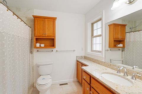 Tiny photo for 5 Carlisle Lane #5, East Lyme, CT 06357 (MLS # 24039187)
