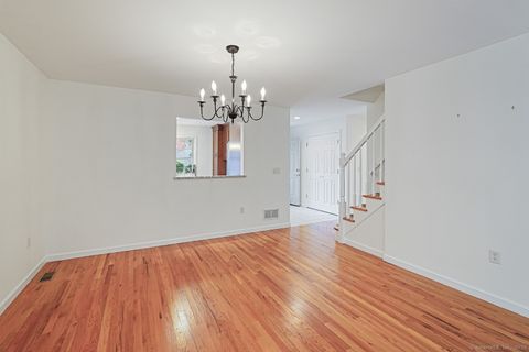 Tiny photo for 5 Carlisle Lane #5, East Lyme, CT 06357 (MLS # 24039187)