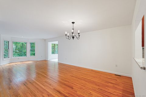 Tiny photo for 5 Carlisle Lane #5, East Lyme, CT 06357 (MLS # 24039187)