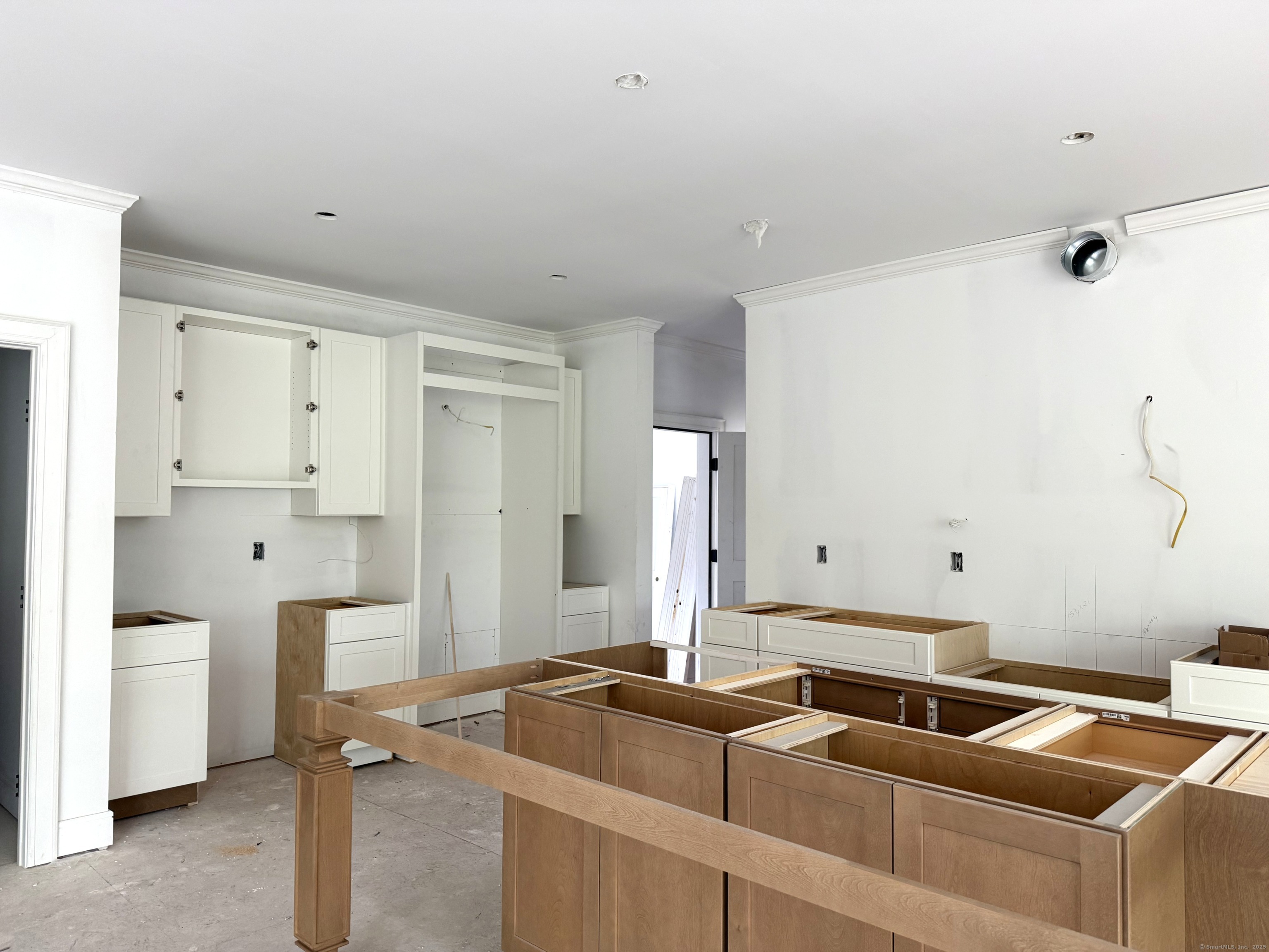 23 Melrose Drive, Cheshire, Connecticut image 10
