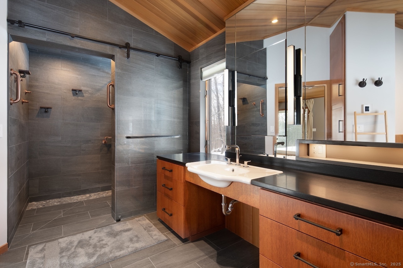 20 Upper Road, Salisbury, Connecticut image 15
