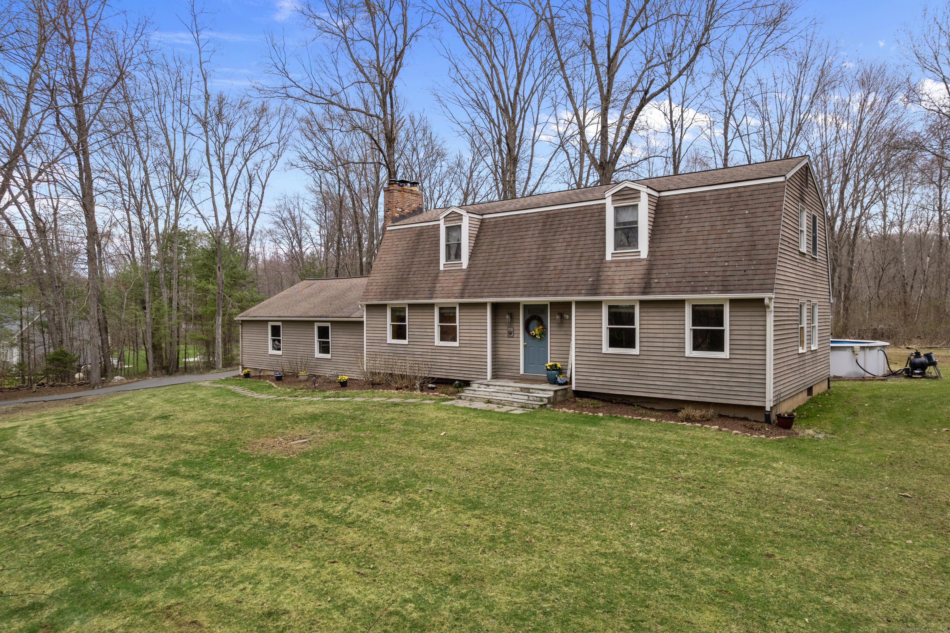 7 Southwood Lane