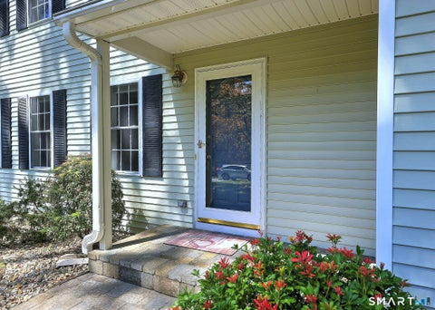 Tiny photo for 6 Fox Run Road, Farmington, CT 06085 (MLS # 24202292)