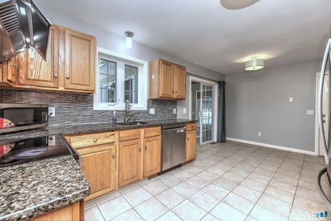 Tiny photo for 6 Fox Run Road, Farmington, CT 06085 (MLS # 24202292)