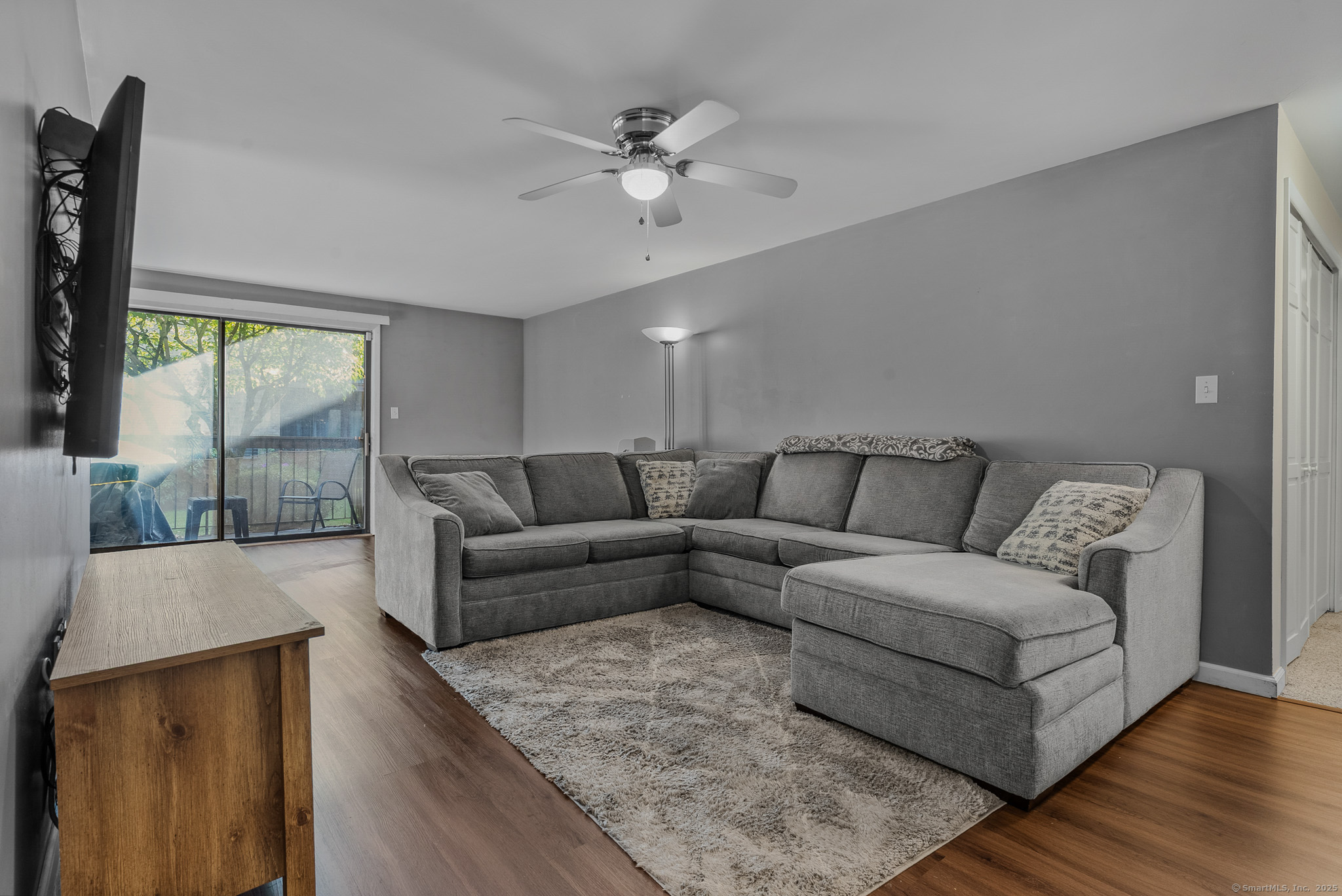85 Riverside Avenue APT F1